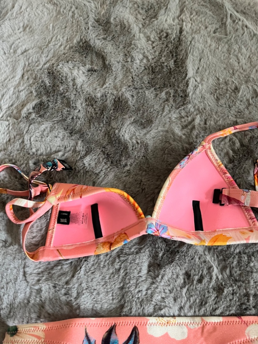 Triangl Swimwear Pink Floral Neoprene Bikini NWOT XS - Picture 3 of 3